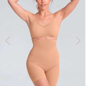 Honeylove power short